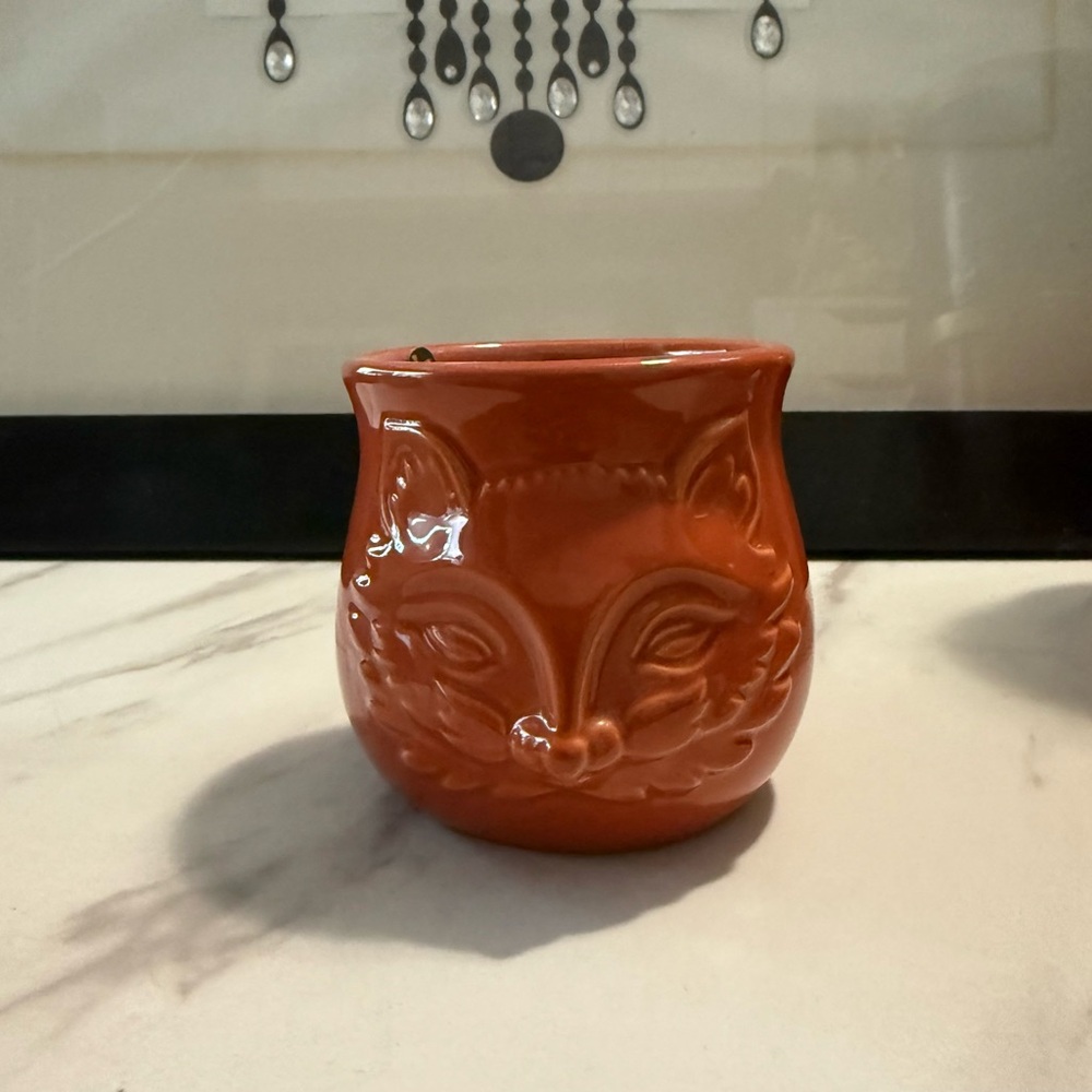 Orange Fox Ceramic scented candle